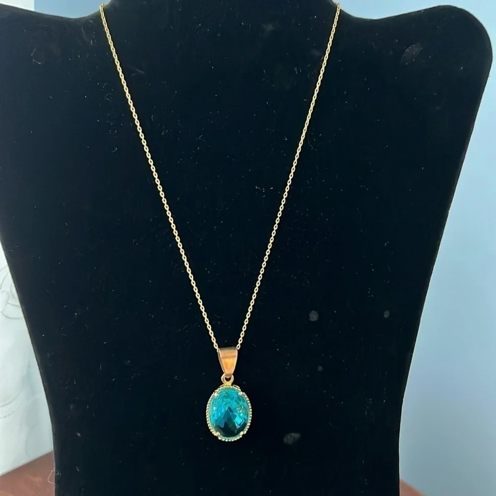 N/A vintage pendant